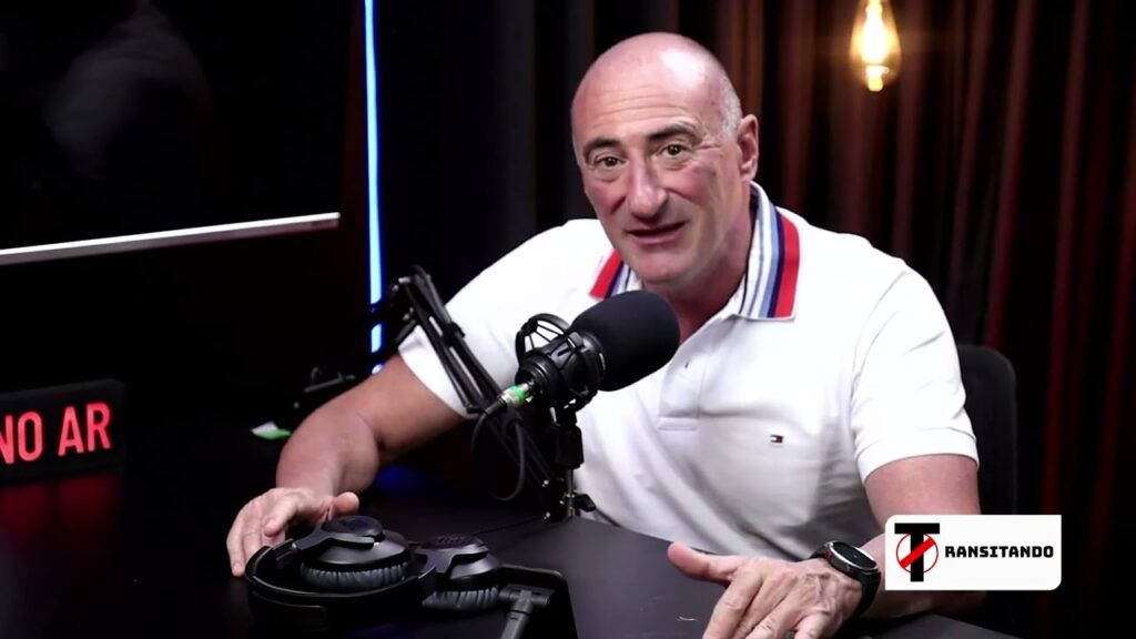 QUANDO-SE-CARACTERIZA-DESOBEDIENCIA-AO-SEMAFORO-TRANSITANDO-COM-DR.-MARCELO-ARAUJO